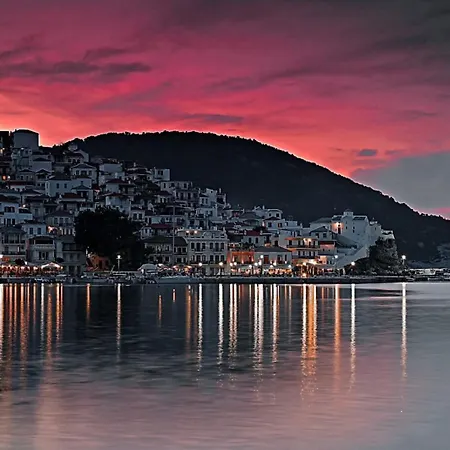 η νεραιδα Skopelos Town